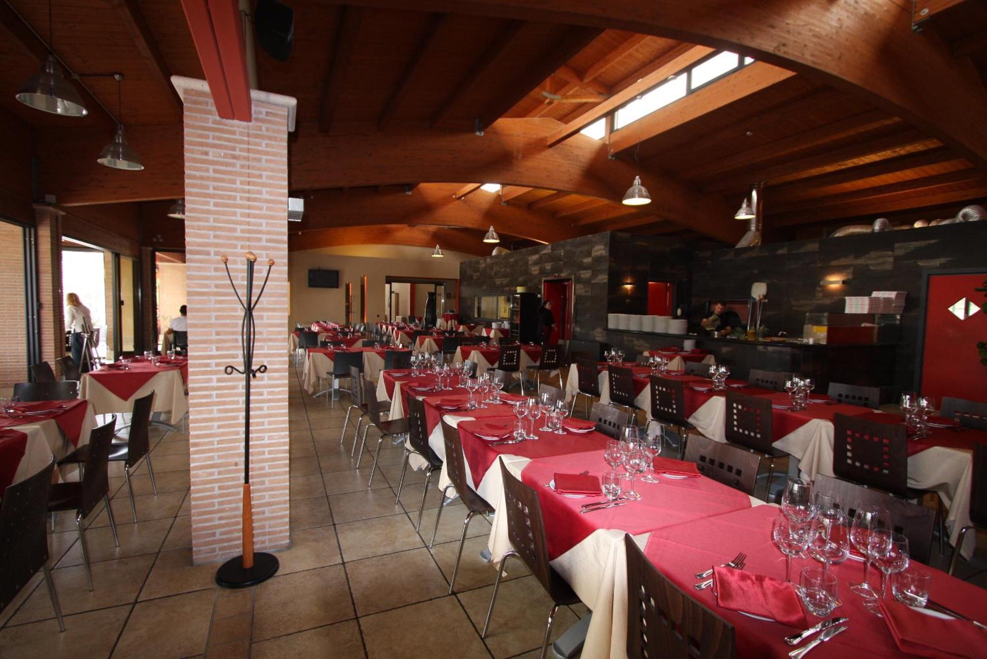Life Sport Hotel Mentana Bagian luar foto